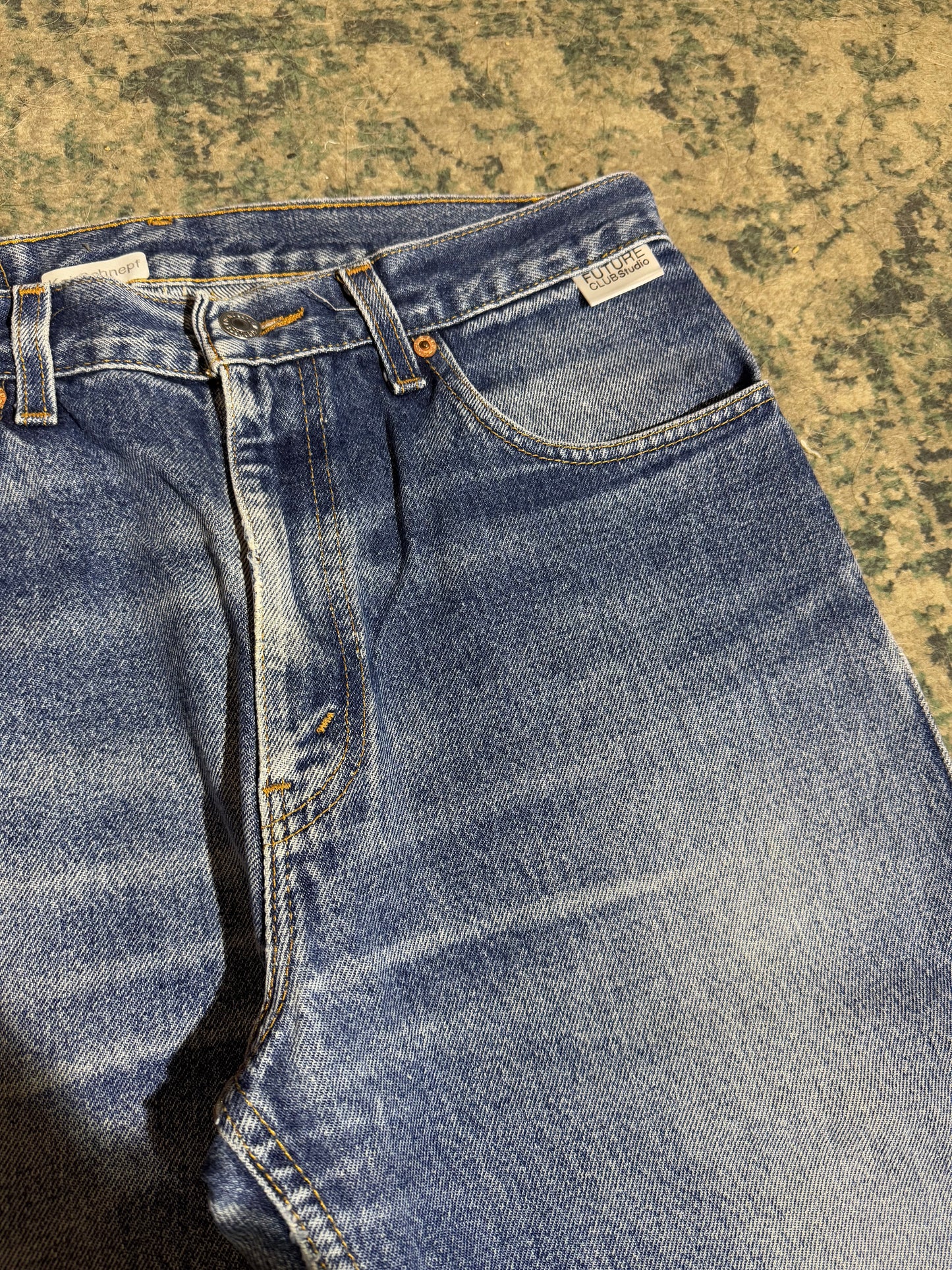 Levi’s ReWorked - W33