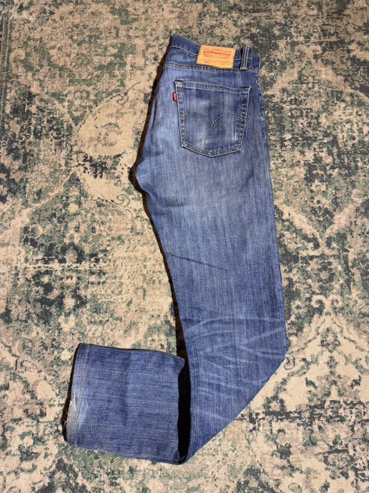 *Levi’s - W30 us