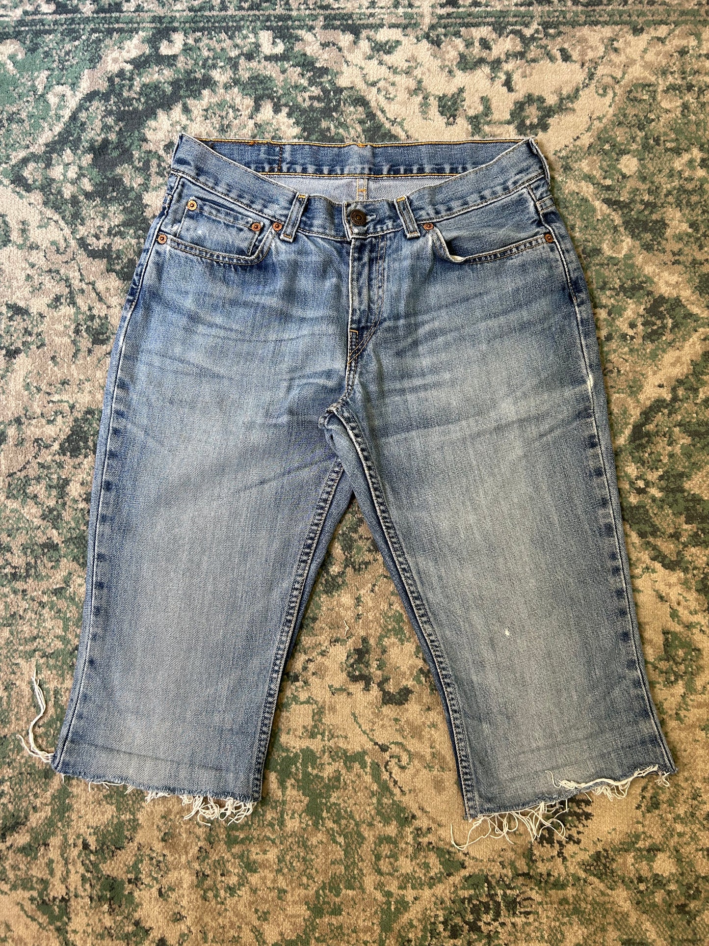 *Levi’s - W30 us