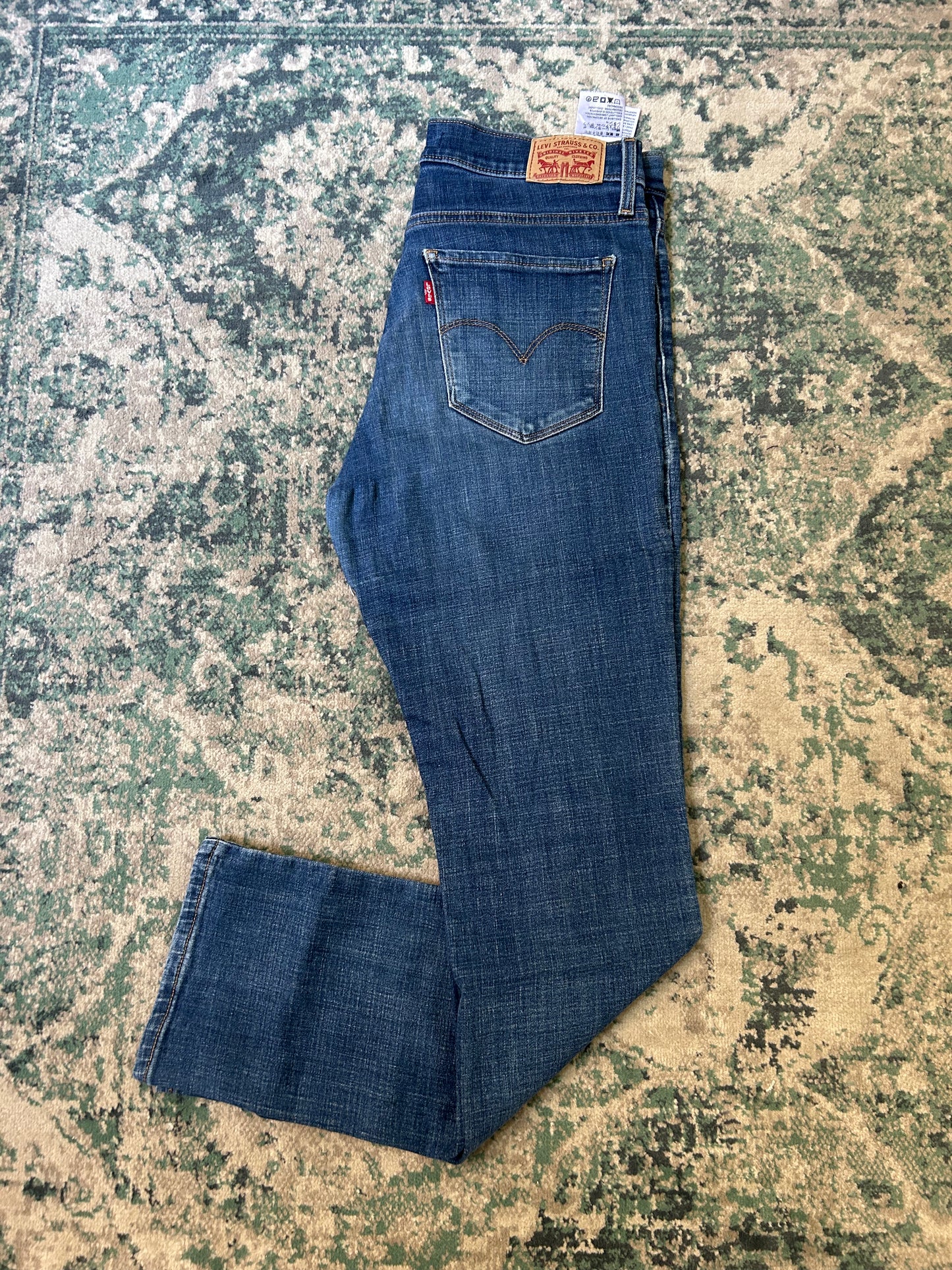 *Levi’s - W30 us