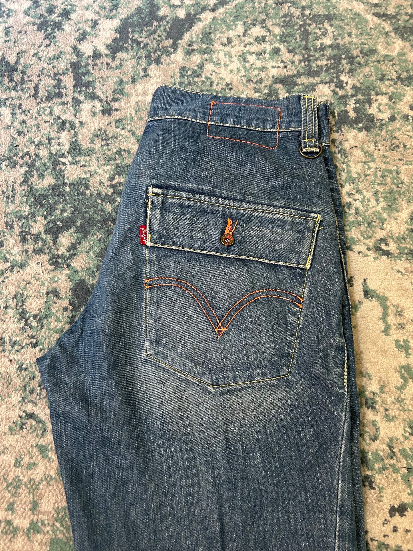 *Levi’s - W30 us