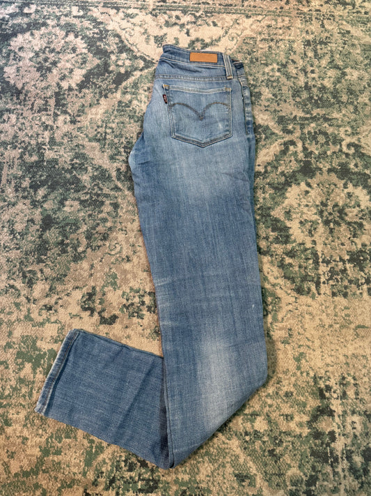 *Levi’s - W28 us