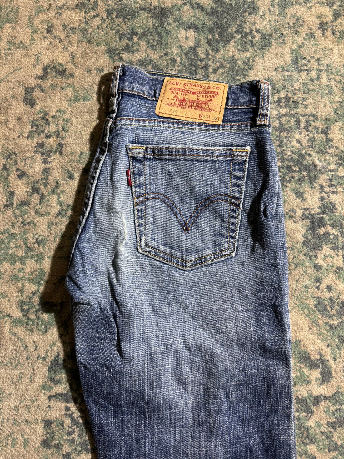 *Levi’s - W29 us