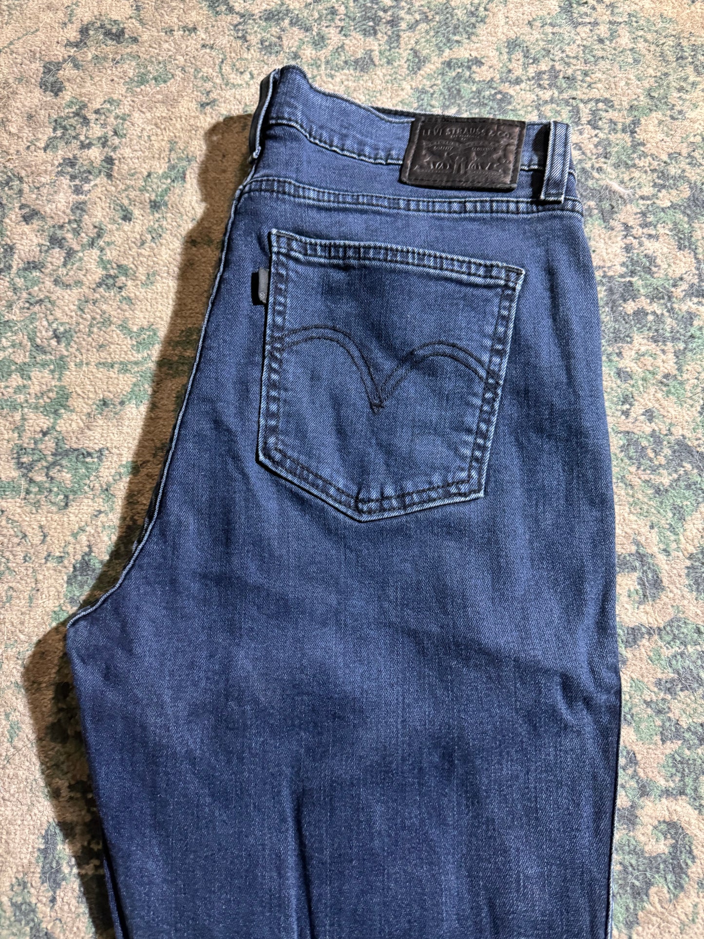 *Levi’s - W30 us