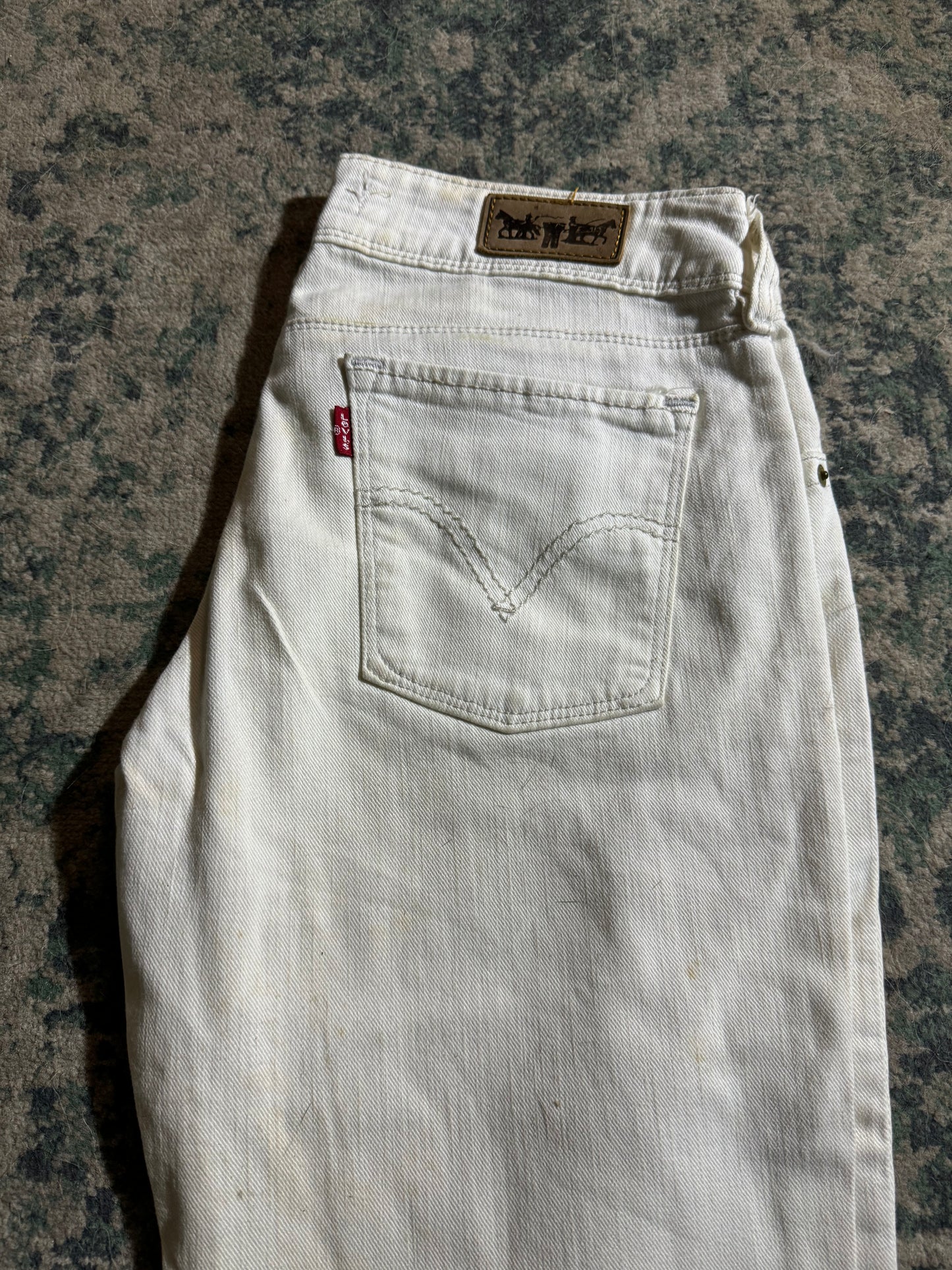 *Levi’s - W30 us