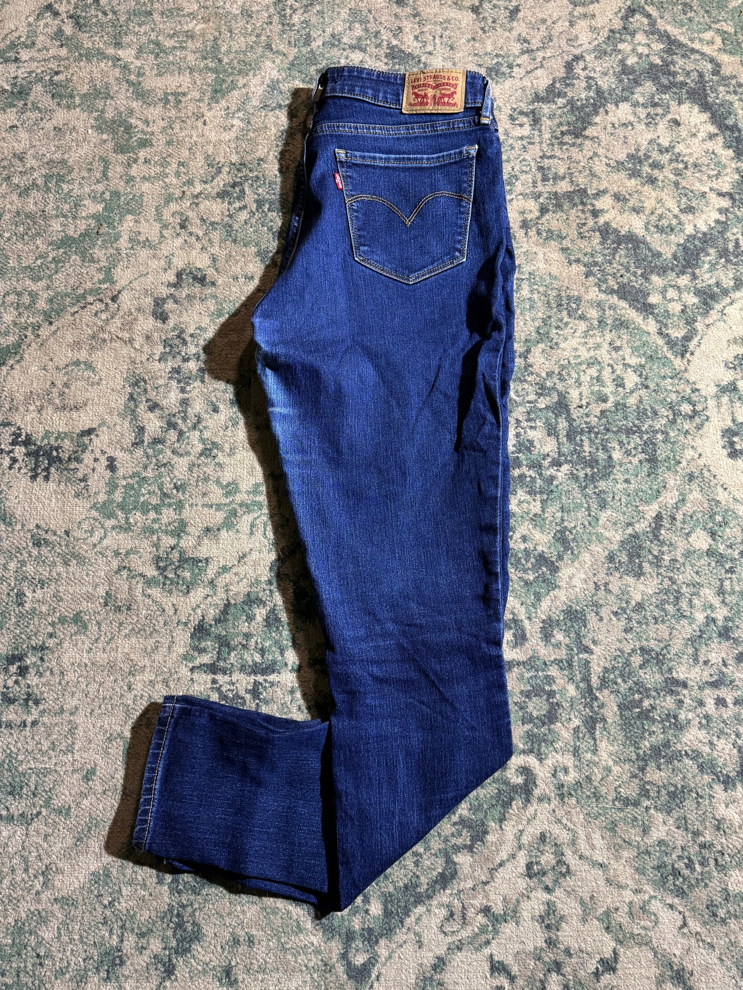 *Levi’s - W30 us