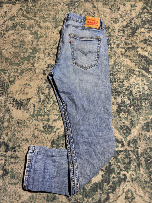 *Levi’s - W33 us