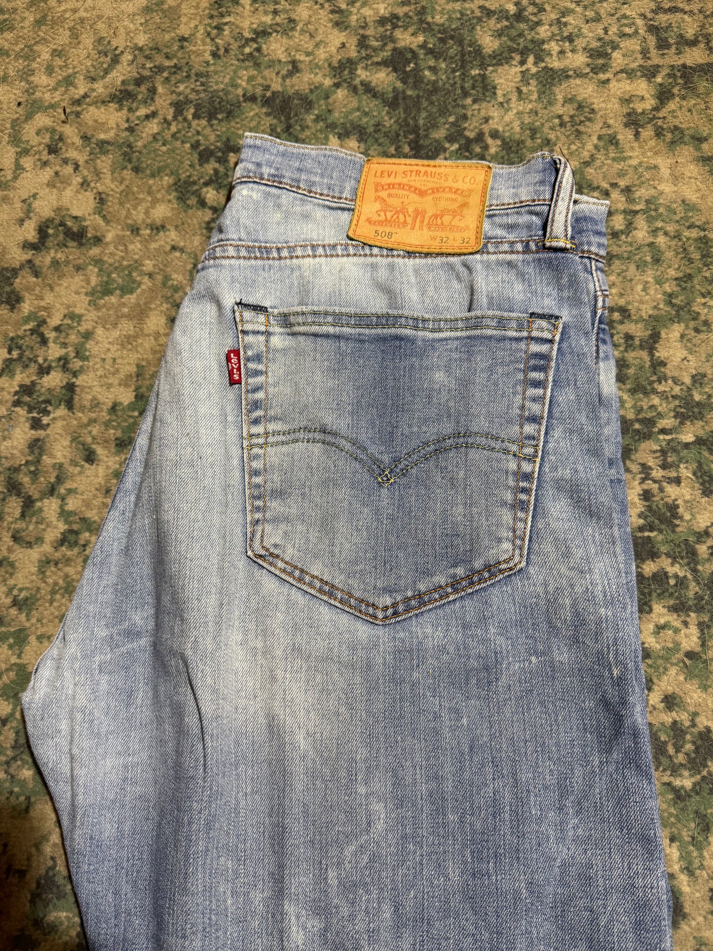 *Levi’s - W31 us