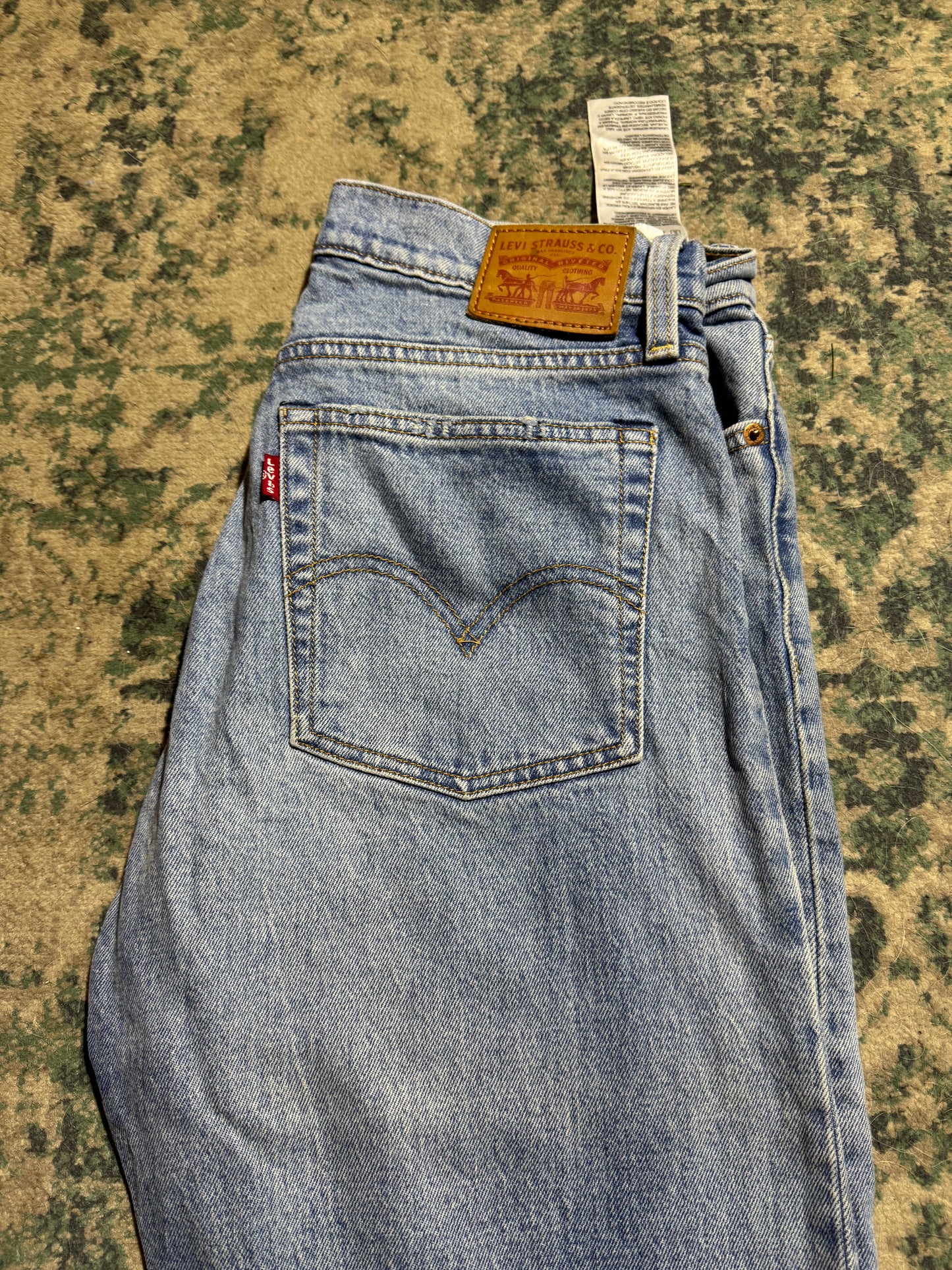 *Levi’s - W31 us