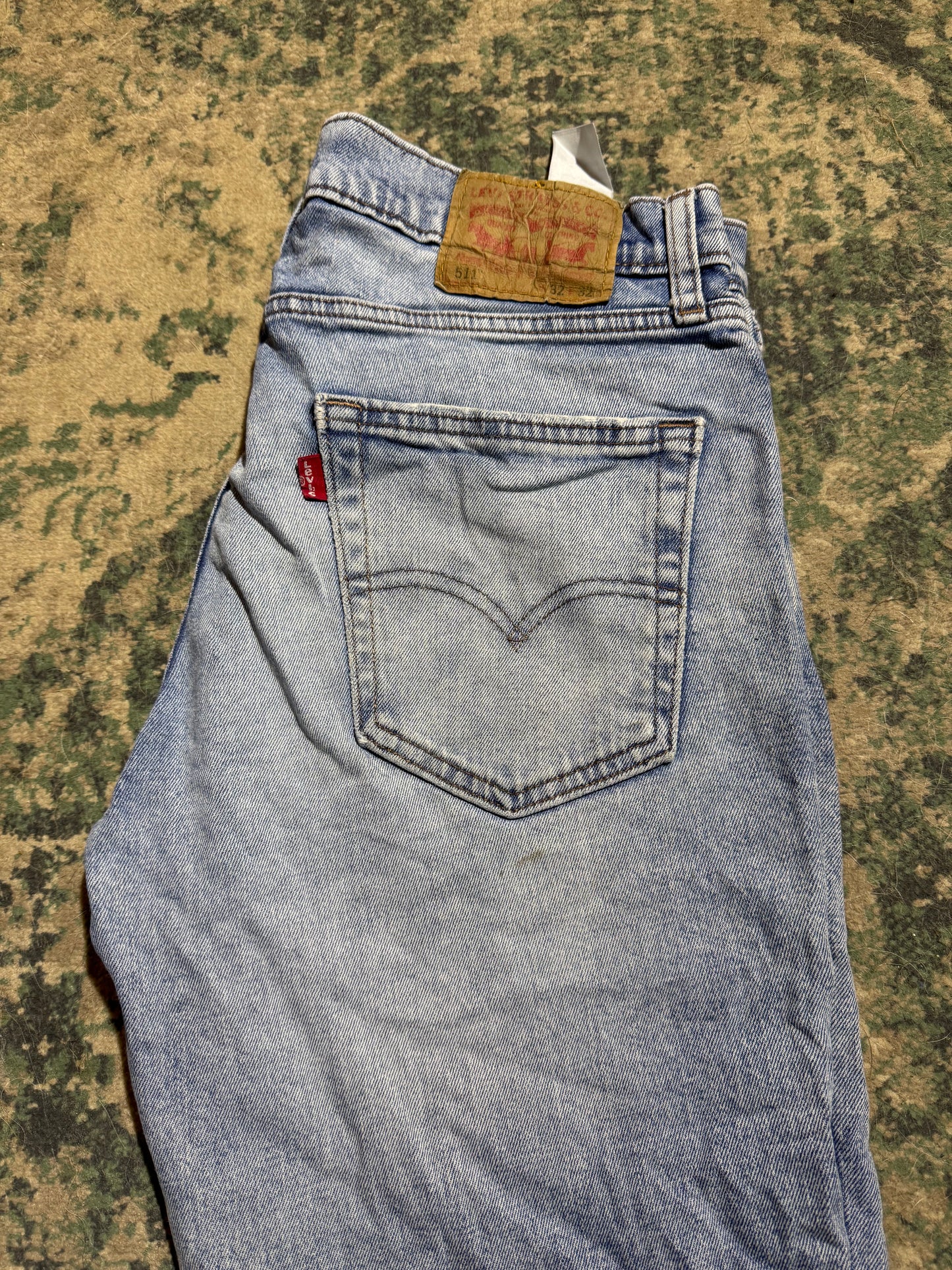 *Levi’s - W31 us