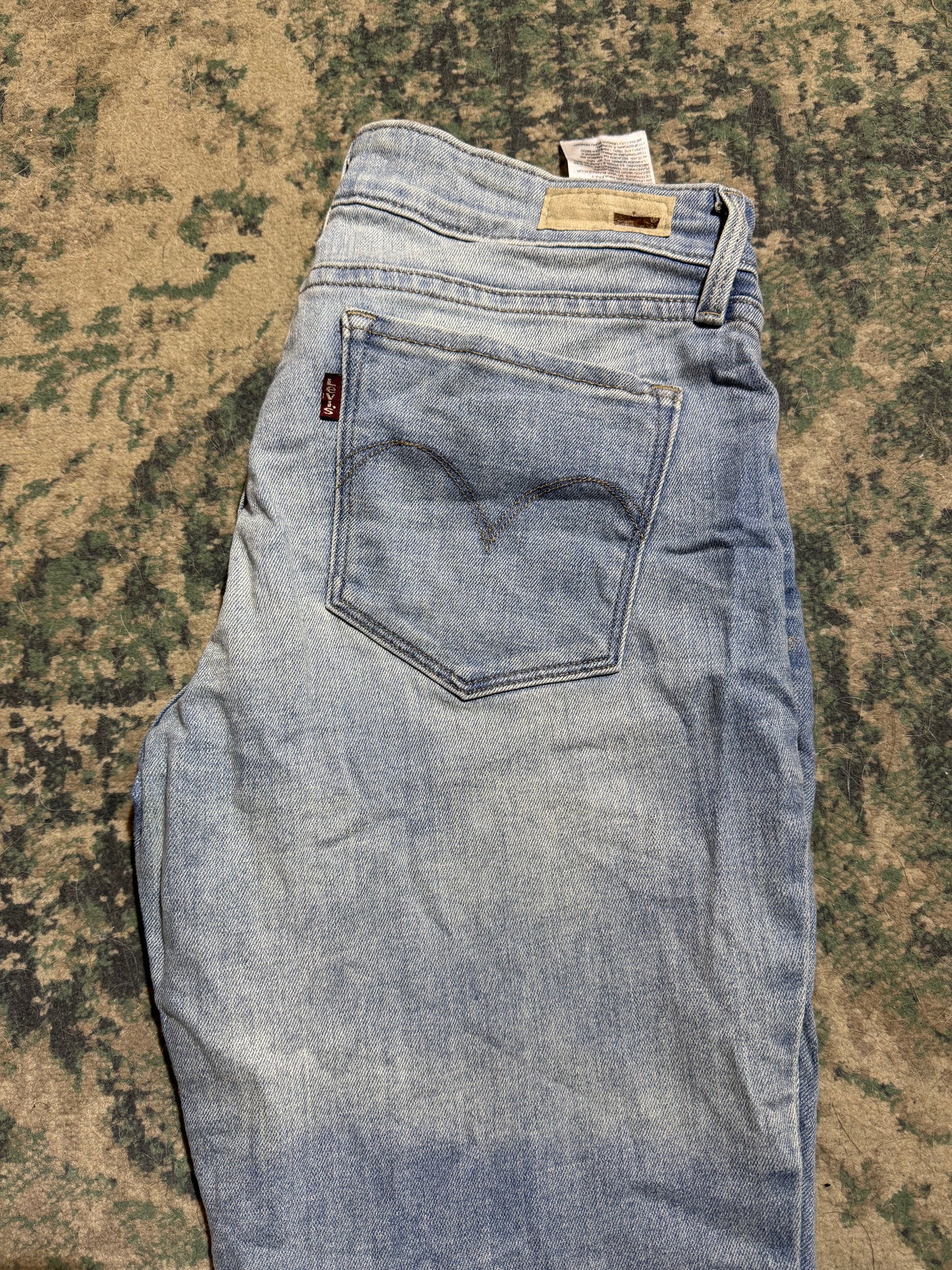 *Levi’s - W29 us